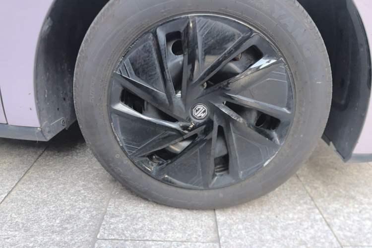 Used MG 4 EV 2026 Model 437 All-in-One Edition Right Front Wheel Hub