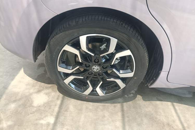 Used MG 4 EV 2026 Model 437 Freedom Edition Right Rear Wheel Hub