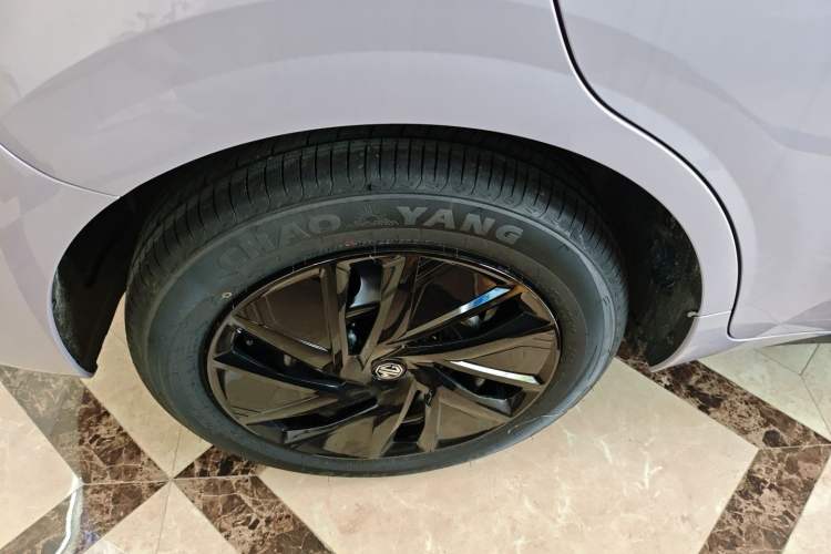 Used MG 4 EV 2026 Model 437 All-in-One Edition Right Rear Wheel Hub