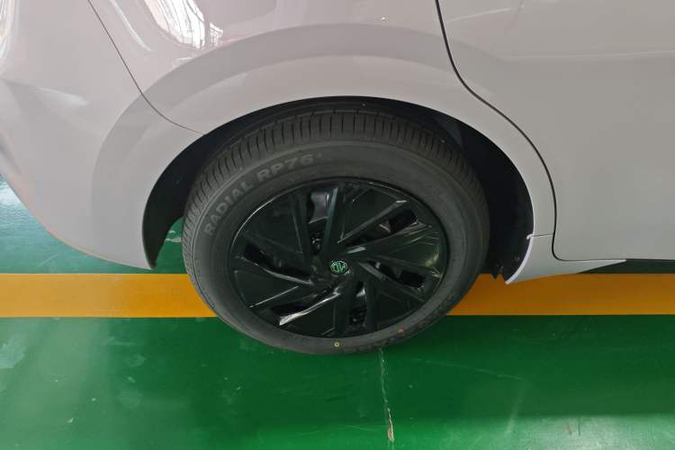 Used MG 4 EV 2026 Model 437 All-in-One Edition Right Rear Wheel Hub