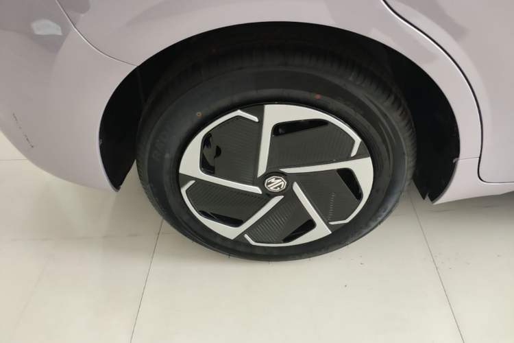 Used MG 4 EV 2026 Model 437 Composed Edition Right Rear Wheel Hub