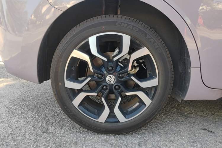Used MG 4 EV 2026 Model 437 Freedom Edition Right Rear Wheel Hub