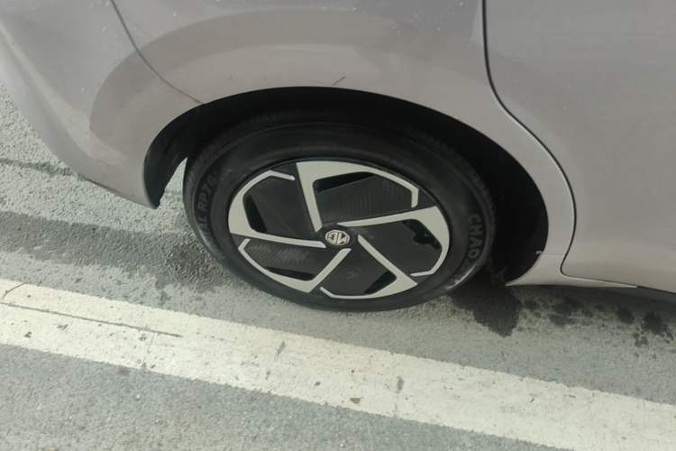 Used MG 4 EV 2026 Model 437 Composed Edition Right Rear Wheel Hub