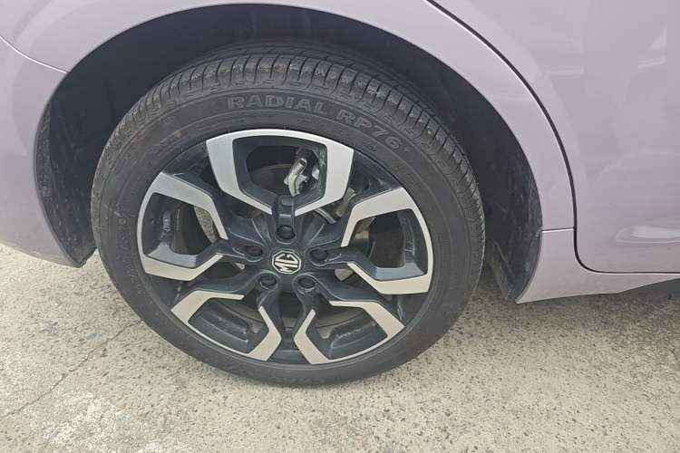 Used MG 4 EV 2026 Model 437 Freedom Edition Right Rear Wheel Hub