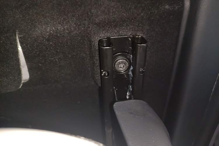Used MG 4 EV 2026 Model 437 Composed Edition Right Side Sill