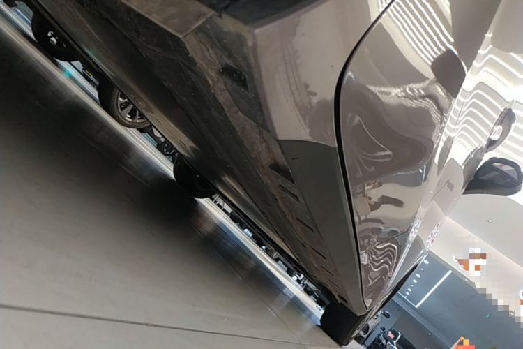 Used MG 4 EV 2026 Model 437 Composed Edition Right Side Sill