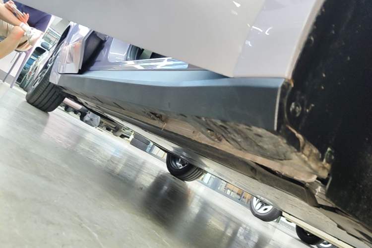 Used MG 4 EV 2026 Model 437 Freedom Edition Right Side Sill