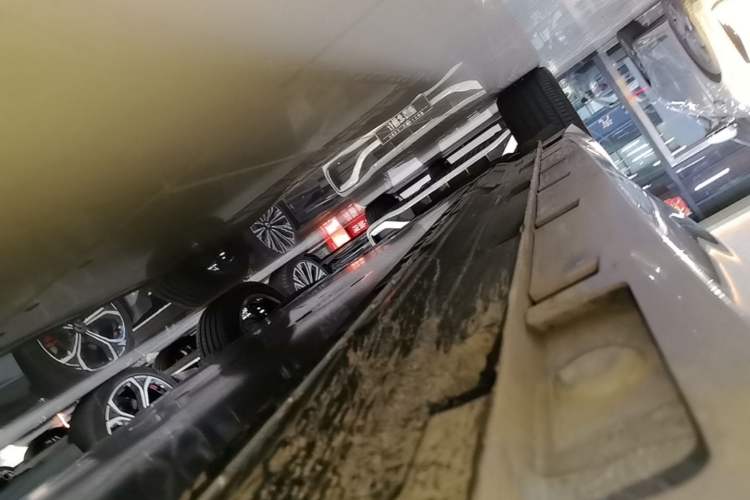 Used MG 4 EV 2026 Model Semi-Solid Secure Core Edition Right Side Sill