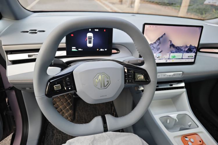 Used MG 4 EV 2026 Model 437 Freedom Edition Steering Wheel