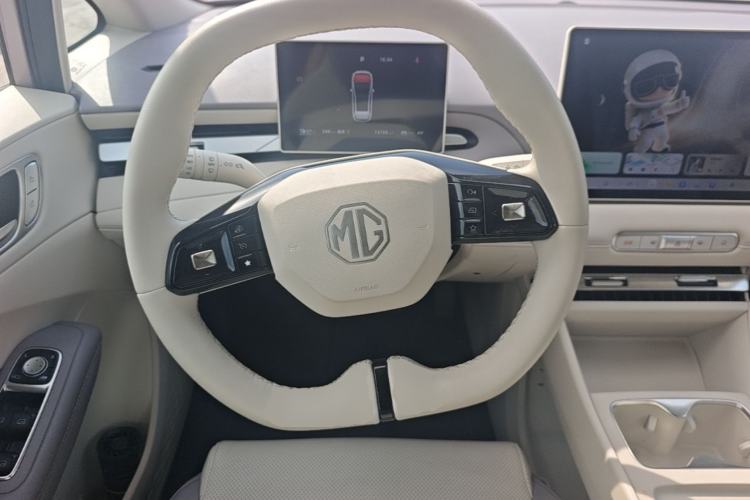 Used MG 4 EV 2026 Model 437 Freedom Edition Steering Wheel