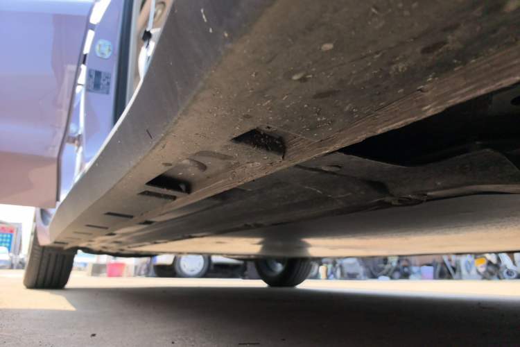 Used MG 4 EV 2026 Model 437 Freedom Edition Right Side Sill