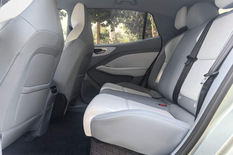 Used MG 4 EV 2026 Model 437 Composed Edition Interior 6