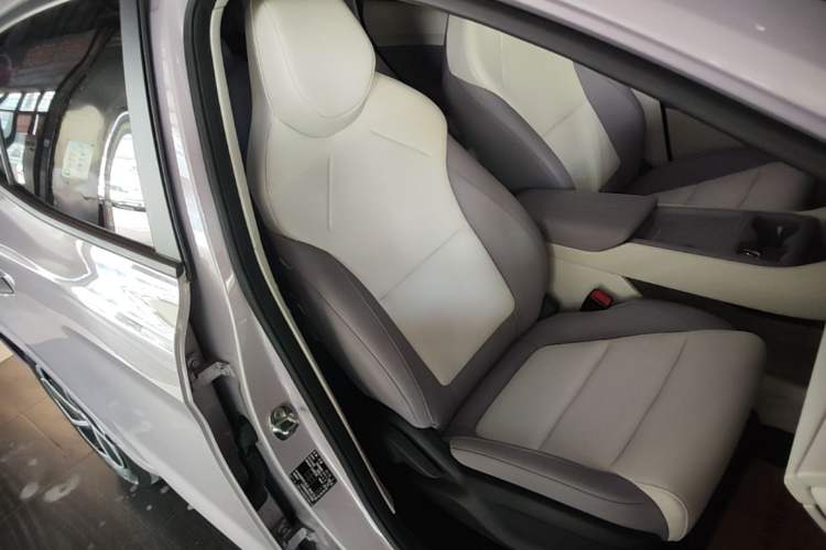 Used MG 4 EV 2026 Model 437 Composed Edition Right Front Seat