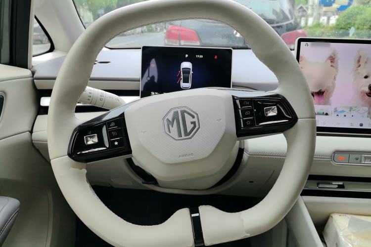 Used MG 4 EV 2026 Model 437 Composed Edition Steering Wheel