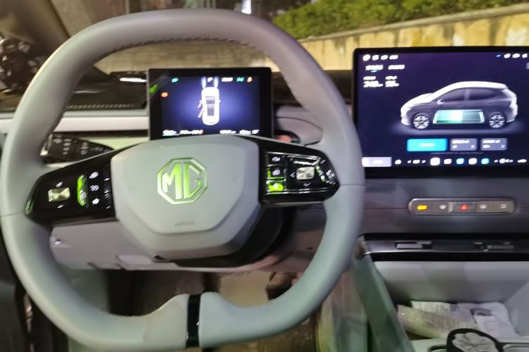 Used MG 4 EV 2026 Model 437 Composed Edition Steering Wheel