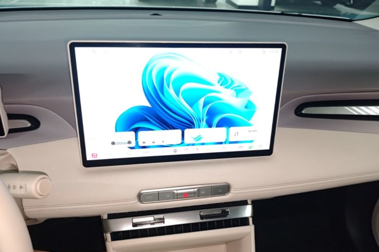 Used MG 4 EV 2026 Model 437 Composed Edition Audio And AC Panel
