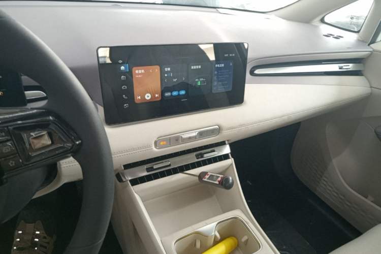 Used MG 4 EV 2026 Model 437 All-in-One Edition Audio And AC Panel