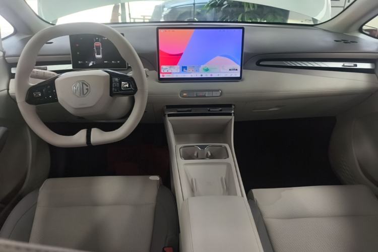 Used MG 4 EV 2026 Model 437 Freedom Edition Center Console