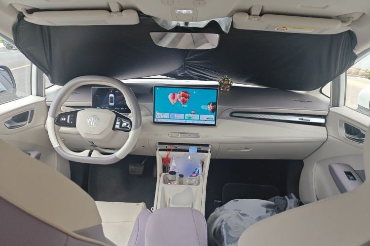 Used MG 4 EV 2026 Model 437 Composed Edition Center Console