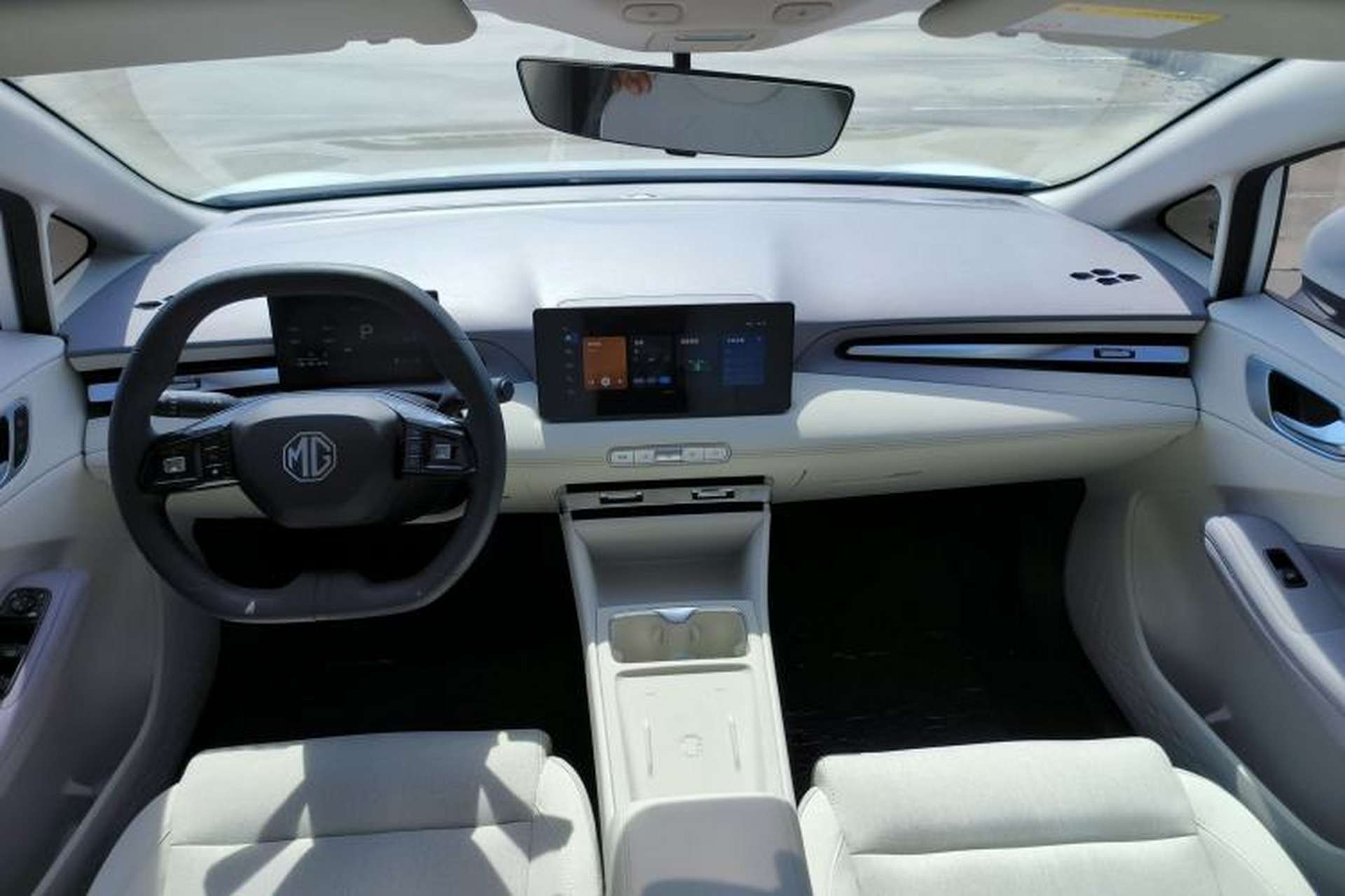 Used MG 4 EV 2026 Model 437 All-in-One Edition Center Console
