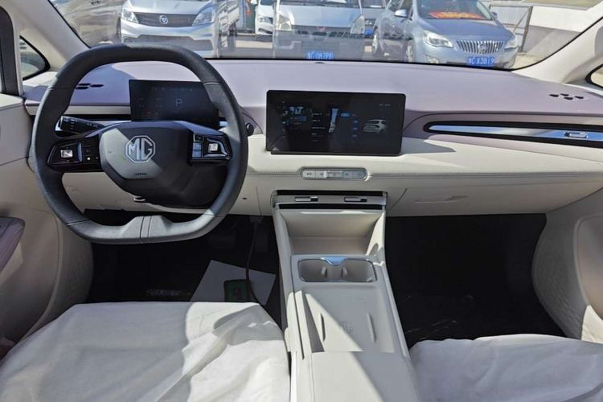 Used MG 4 EV 2026 Model 437 All-in-One Edition Center Console