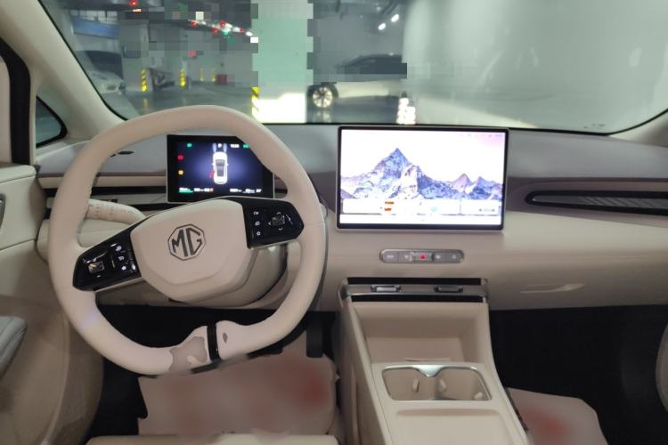 Used MG 4 EV 2026 Model 437 Freedom Edition Center Console