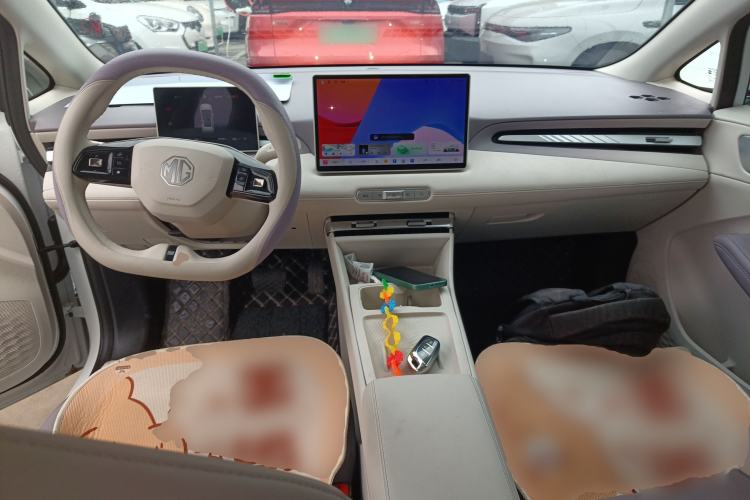 Used MG 4 EV 2026 Model 437 Composed Edition Center Console
