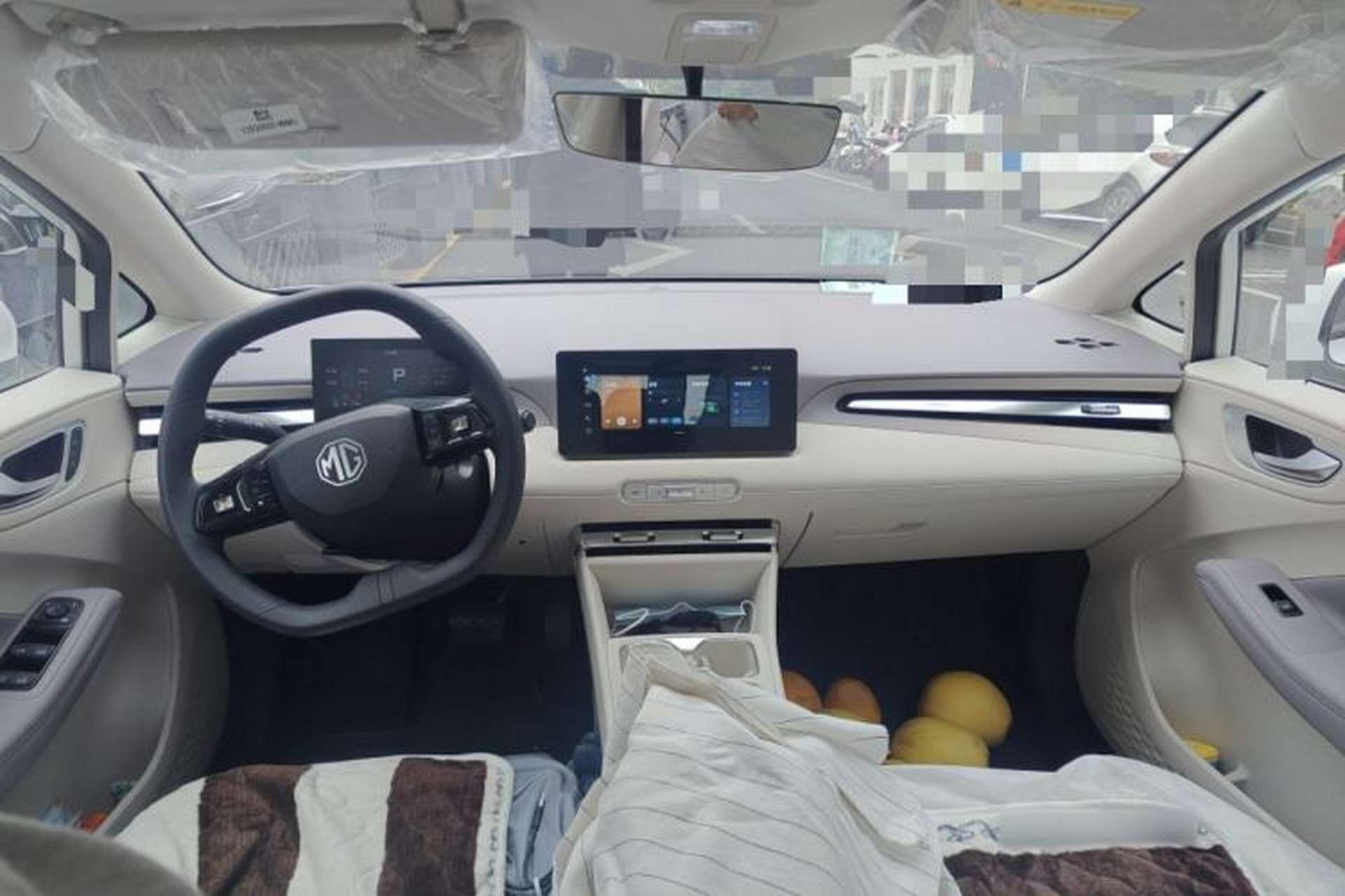 Used MG 4 EV 2026 Model 437 All-in-One Edition Center Console