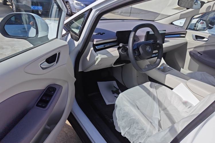 Used MG 4 EV 2026 Model 437 All-in-One Edition Driver Seat