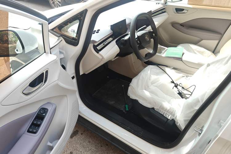 Used MG 4 EV 2026 Model 437 All-in-One Edition Driver Seat