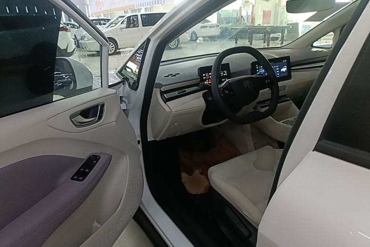 Used MG 4 EV 2026 Model 437 All-in-One Edition Driver Seat
