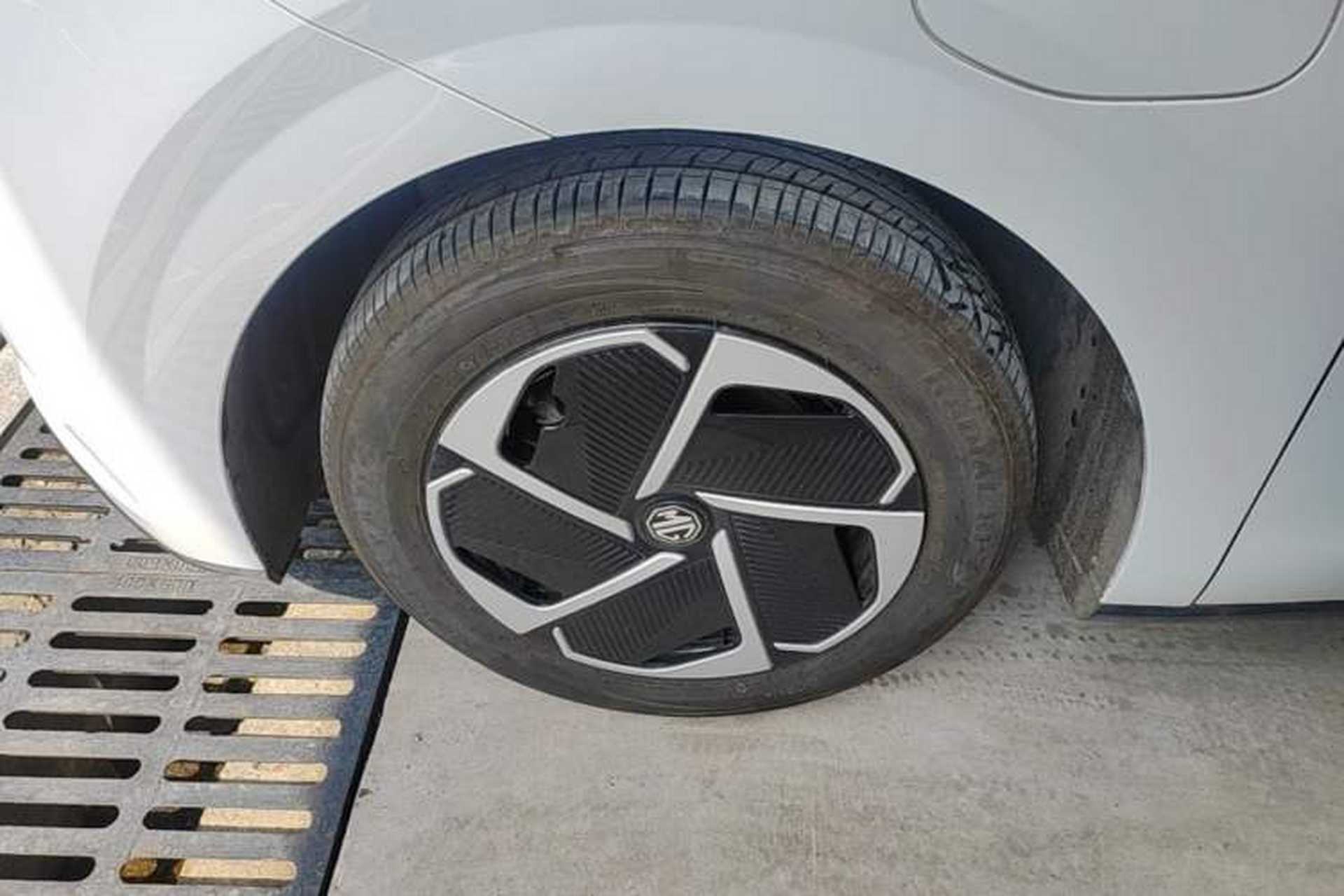 Used MG 4 EV 2026 Model 437 Composed Edition Exterior 4