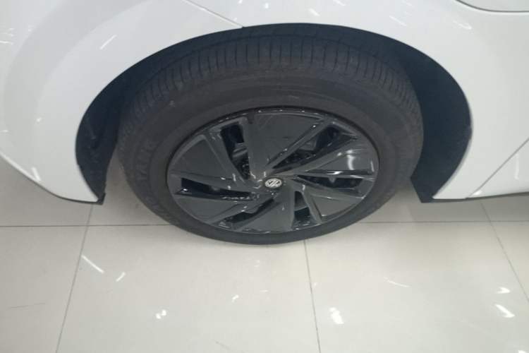 Used MG 4 EV 2026 Model 437 All-in-One Edition Exterior 4