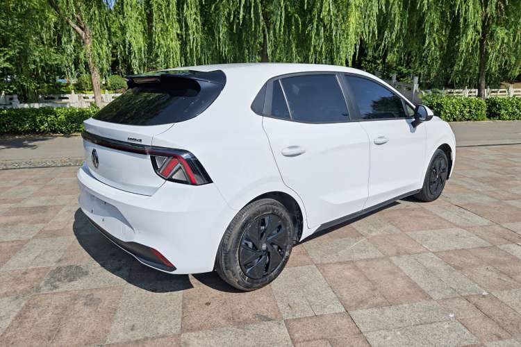 Used MG 4 EV 2026 Model 437 All-in-One Edition Exterior 6
