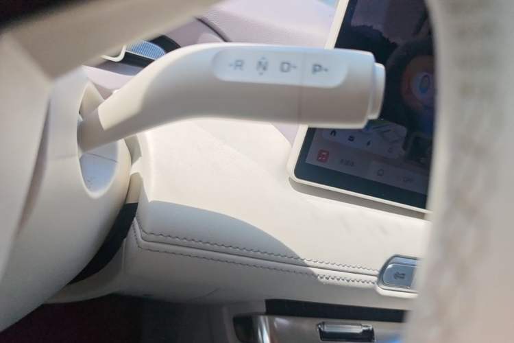 Used MG 4 EV 2026 Model 437 Composed Edition Gear Lever