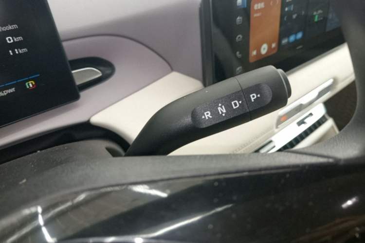 Used MG 4 EV 2026 Model 437 All-in-One Edition Gear Lever