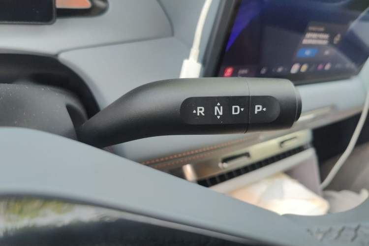 Used MG 4 EV 2026 Model 437 Freedom Edition Gear Lever