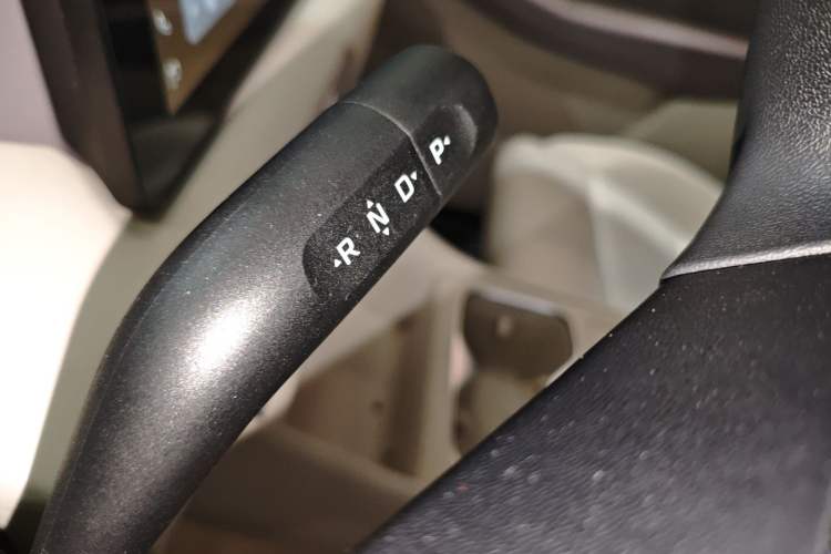 Used MG 4 EV 2026 Model 437 All-in-One Edition Gear Lever