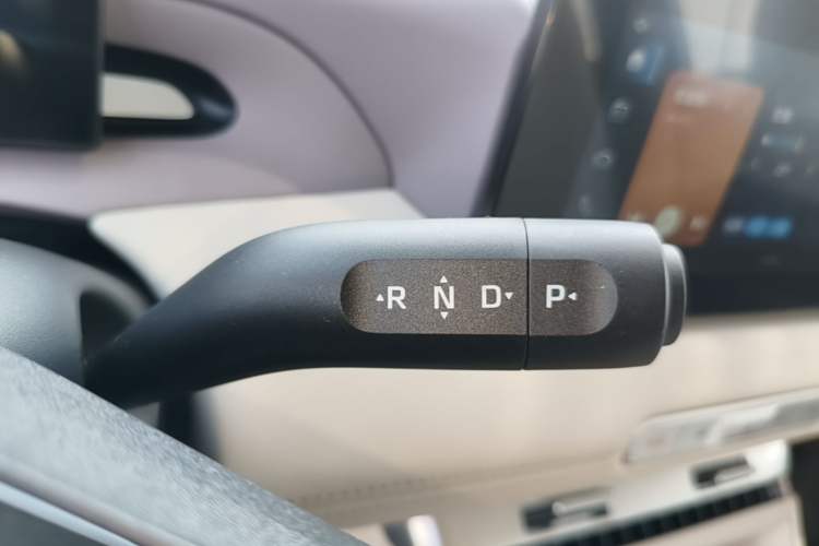 Used MG 4 EV 2026 Model 437 All-in-One Edition Gear Lever