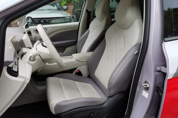 Used MG 4 EV 2026 Model 530 Smart Fun Edition Left Front Seat
