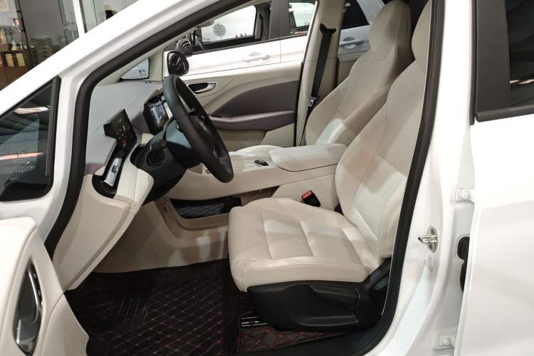 Used MG 4 EV 2026 Model 437 All-in-One Edition Left Front Seat