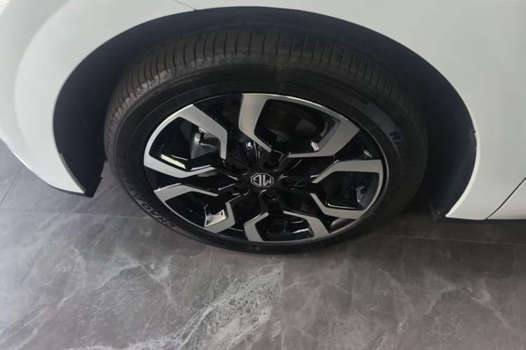 Used MG 4 EV 2026 Model 437 Freedom Edition Left Front Wheel Hub