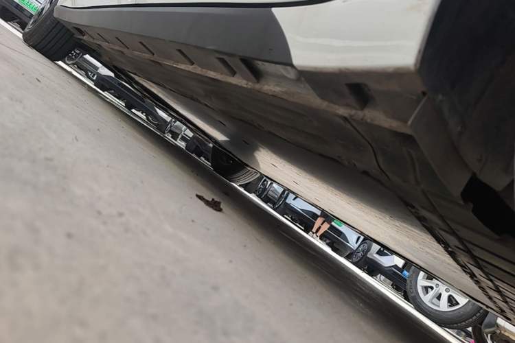 Used MG 4 EV 2026 Model 437 All-in-One Edition Left Side Sill