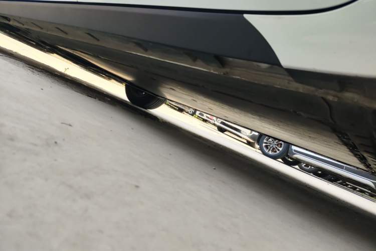 Used MG 4 EV 2026 Model 437 Composed Edition Left Side Sill