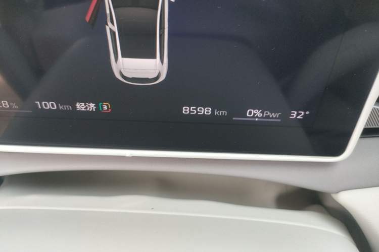 Used MG 4 EV 2026 Model 437 Composed Edition Odometer Close Up