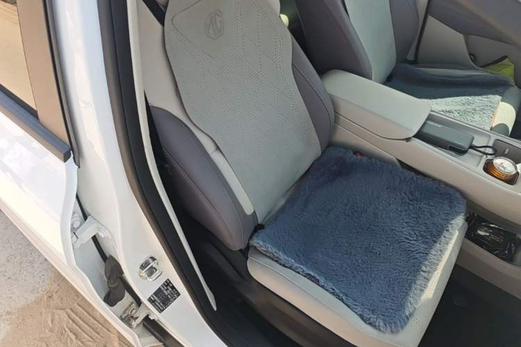 Used MG 4 EV 2026 Model 437 Composed Edition Right Front Seat