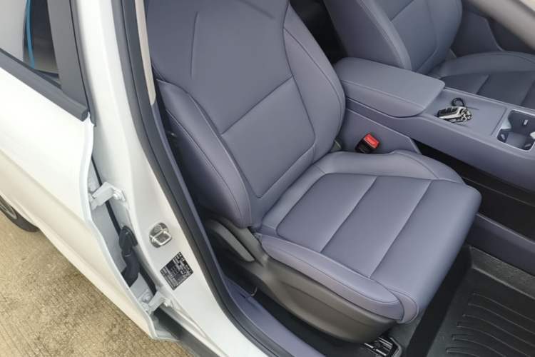 Used MG 4 EV 2026 Model 437 Composed Edition Right Front Seat