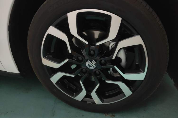 Used MG 4 EV 2026 Model 437 Freedom Edition Right Front Wheel Hub
