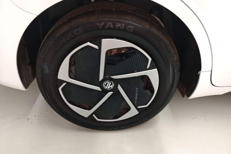 Used MG 4 EV 2026 Model 437 Composed Edition Right Rear Wheel Hub