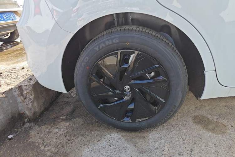 Used MG 4 EV 2026 Model 437 All-in-One Edition Right Rear Wheel Hub